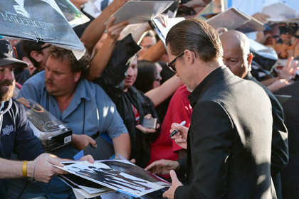 Брэда Питта побили на премьере «Малефисенты»