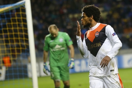 Футболисты Лиги чемпионов за день забили 40 голов