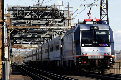 Задержанный за нападение на пассажиров поезда свалил вину на демона