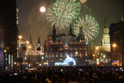 Депутат от ЛДПР предложил сократить новогодние праздники