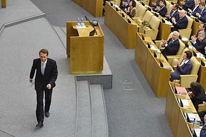 Госдума попросит Путина сократить зарплаты депутатам