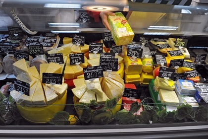 Производители молока потребовали ужесточить продуктовое эмбарго