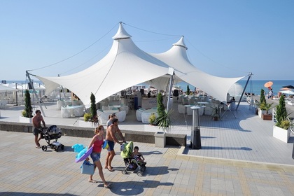 Власти Крыма предупредили Европу о риске потери российских туристов