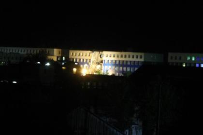 Из-под завалов рухнувшего под Омском учебного военного центра спасены 17 человек