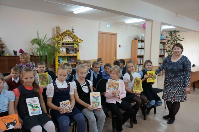 Ачинская «гайдаровка» рассказала юным читателям о замечательном иллюстраторе Чижикове
