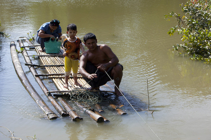 Россия доставила помощь в пострадавшую от наводнения Мьянму