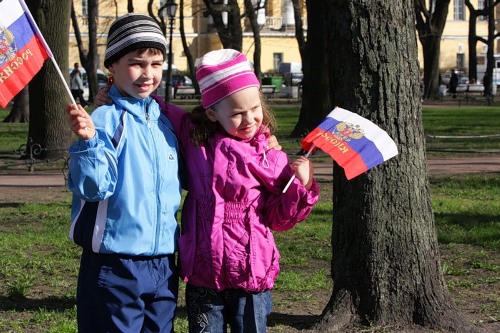 В России утверждена программа патриотического воспитания