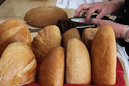 В правительстве пообещали защитить население от падающего рубля