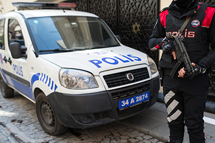 Четыре человека пострадали в результате взрыва в Стамбуле