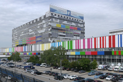 Телеканалы обяжут передавать субтитры