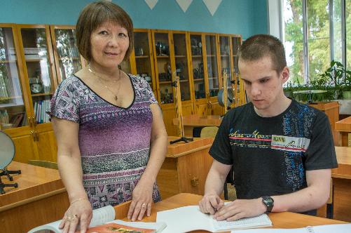 В Хакасии ЕГЭ сдает единственный незрячий выпускник