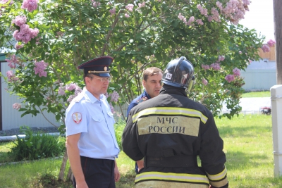 В Ачинске полицейские и пожарные провели совместные учения