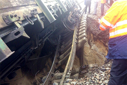 В Нижегородской области сошли с рельсов 12 вагонов грузового поезда