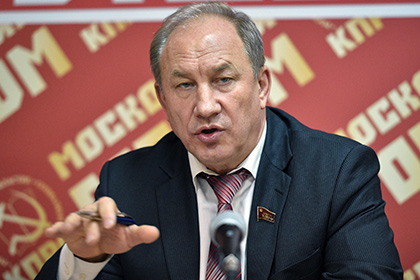 Коммунисты предложили решить проблему цен на нефть за счет спирта