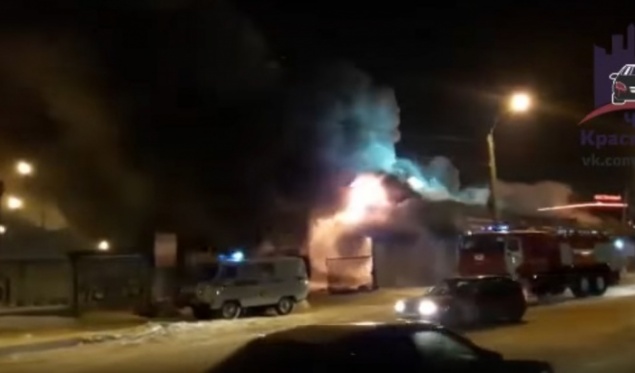 На рынке КрасТЭЦ произошел крупный пожар