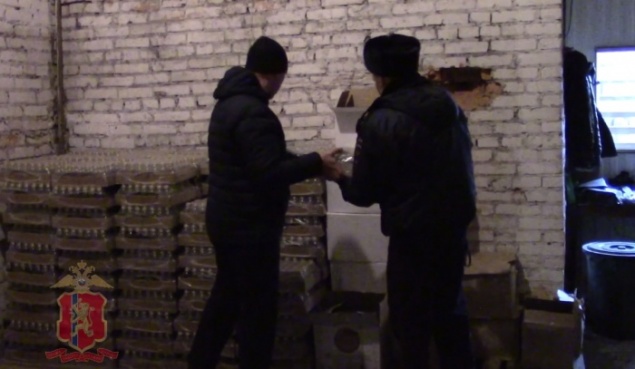 На ачинском оптовом складе изъяли 10 тысяч бутылок спиртосодержащего лосьона