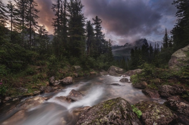 Фотограф из Красноярска стал призером журнала National Geographic со снимком «Ергаков»