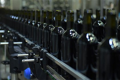 Роспотребнадзор допустил возвращение молдавского вина в Россию
