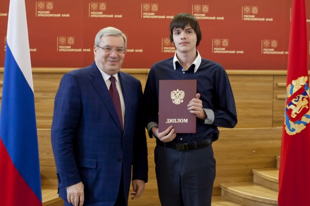 Ачинцы отмечены премиями в рамках приоритетного национального проекта «Образование»