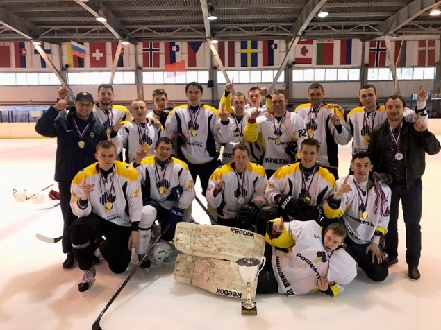 Ачинские хоккеисты впервые завоевали Кубок Красноярского края