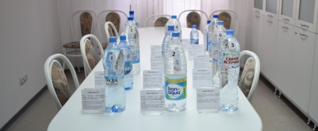 Красноярский ЦСМ обнаружил нарушения СанПиН и ГОСТ в питьевой воде в бутылках