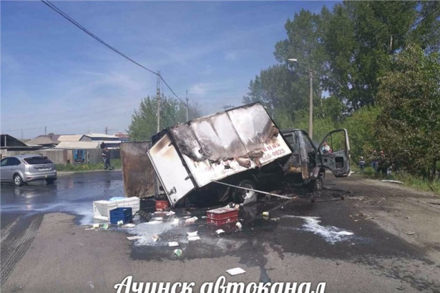 «Молоко убежало, но все живы»: ГАЗель не уступила дорогу и взорвалась