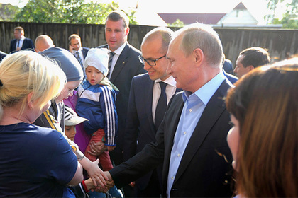 Путин подарил путевку в Сочи жительнице барака из Ижевска