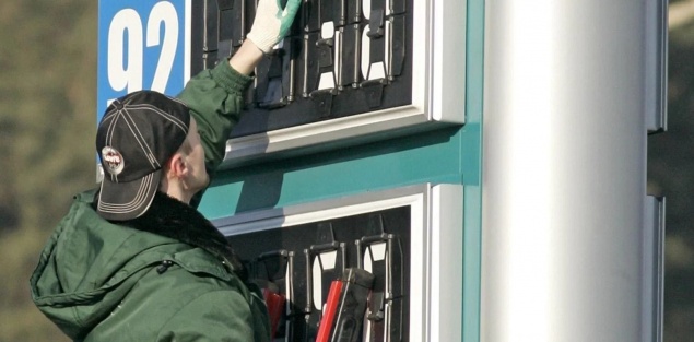 В Красноярском крае предсказуемо дорожает бензин, но дешевеет гречка