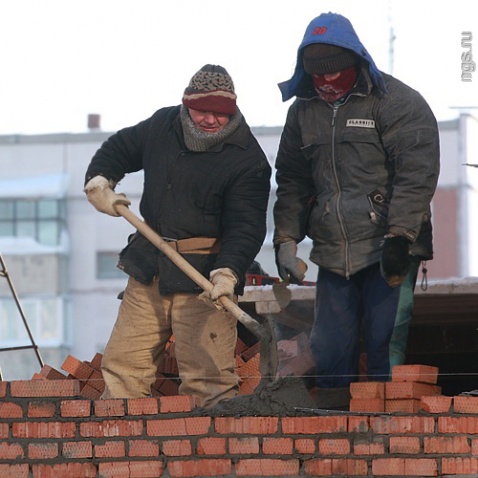 Жительница Ачинска фиктивно зарегистрировала у себя 15 иностранцев