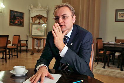 Львовский мэр на русском языке похвалил Путина