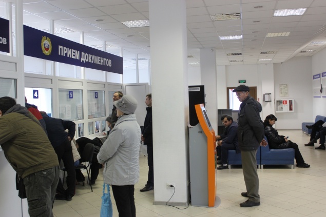 Около 50% ачинцев предпочитают получать водительские удостоверения через портал Госуслуг