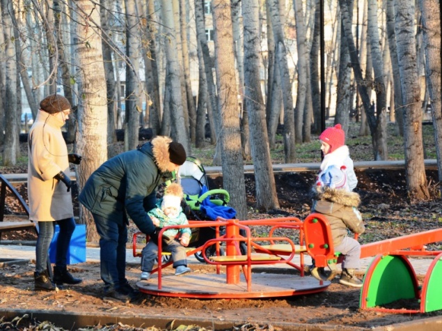 Ачинцы оценивают обновленный парк Победы на «пятерку»