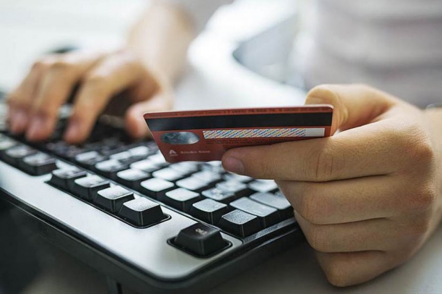 Осторожно, мошенники: В Ачинске жители осуществляя покупки в сети Интернет отдают свои сбережения мошенникам