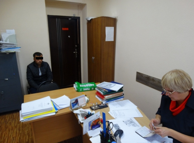 В Ачинске продолжается работа стражами порядка по выявлению нарушений миграционного законодательства
