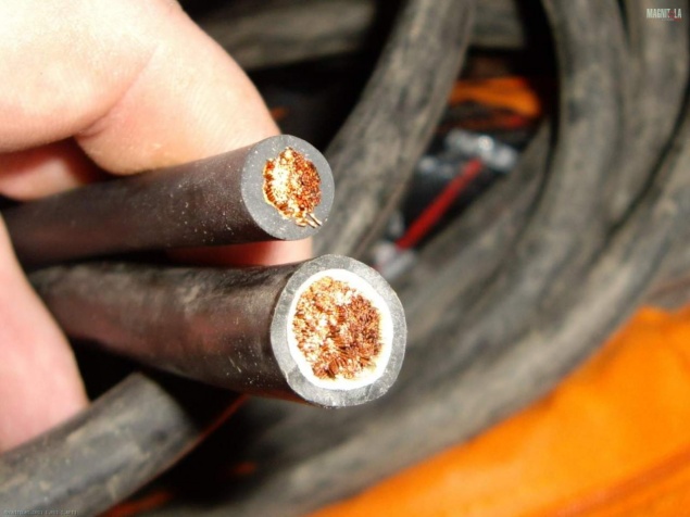 В Ачинске полицейские по горячим следам раскрыли кражу кабеля