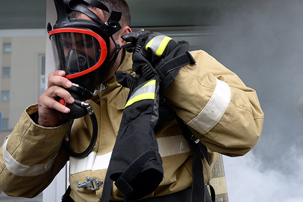 «Надо было погибать там». Исповедь пожарного после тушения «Зимней вишни» в Кемерове