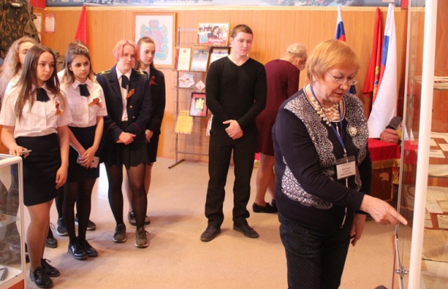 Навстречу Победе: Ветераны МО МВД России «Ачинский» организовали исторический квест «Дорогами памяти» для курсантов полицейского класса