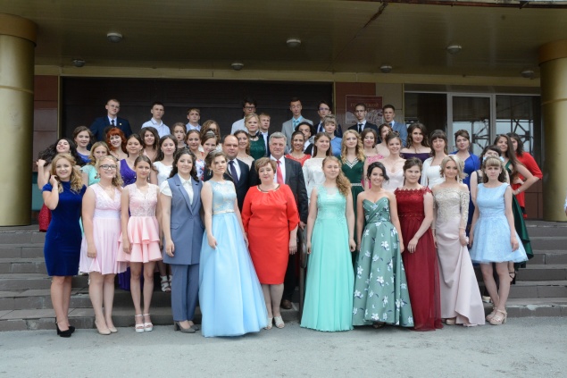 В Ачинске началась подготовка к Первому выпускному балу