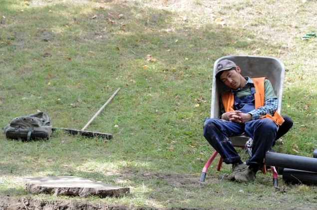 Роструд напомнил про режим работы в жару