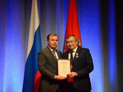 Глава Ачинска Илай Ахметов удостоен федеральной награды