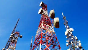 Жители Красноярского края 27 раз просили убрать сотовые вышки с домов. В Роспотребнадзоре объяснили отказ