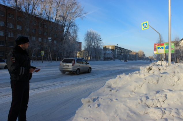 В Ачинске сотрудники ГИБДД ведут контроль за приведением в соответствие улично – дорожной сети