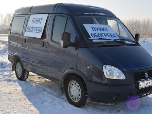 Ачинский мобильный пункт обогрева выручил семь водителей, попавших в морозный плен