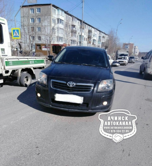 В Ачинске на "зебре" сбили 10-летнего школьника