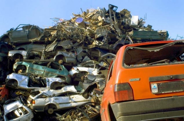 Минфин придумал шесть новых налогов. Два из них коснутся автопроизводителей и автовладельцев