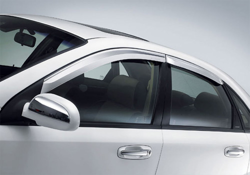 Дефлекторы на автомобиль: тюнинг и практичность