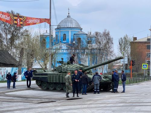 9 Мая: Впервые в Ачинск прибыла военная боевая техника