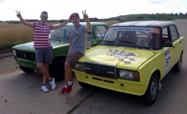 Почему Lada не выпускает кроссоверы?