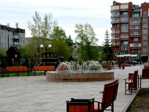 Вниманию горожан! В связи с ремонтными работами временно приостанавливается работа фонтана в сквере «Металлургов»