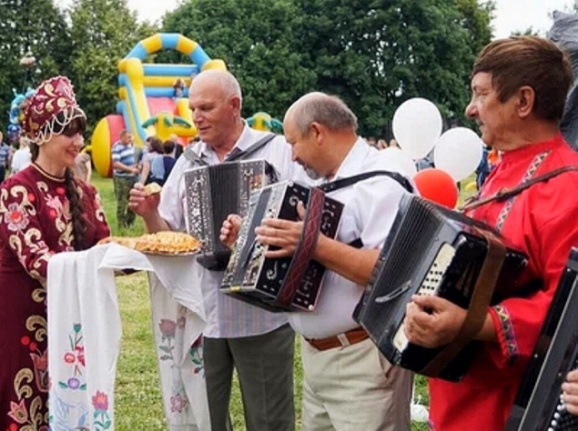 Впервые в Ачинске! Первый городской фестиваль душевной песни «Играй, гармонь!»